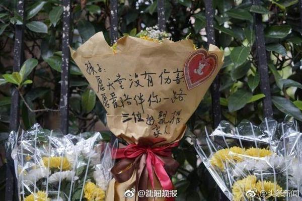 西蒙尼：小组赛拿到6分其实很不错，裁判还是老样子